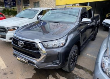 toyota-hilux-2.8